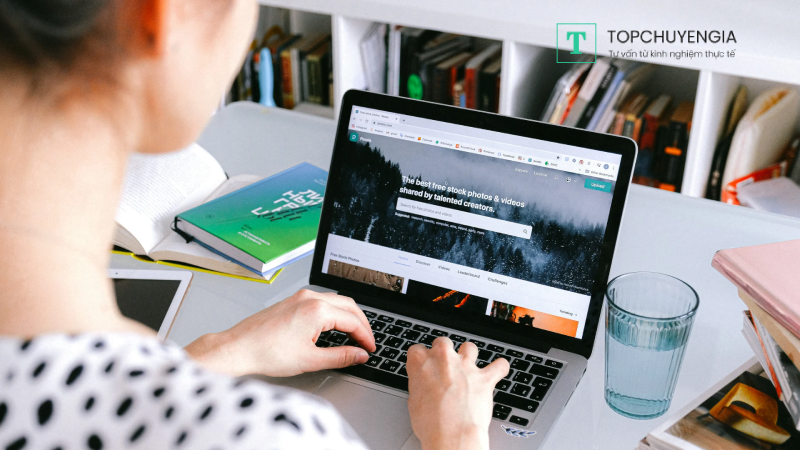 Làm freelancer là gì? Top 10 nghề freelancer có thu nhập cao